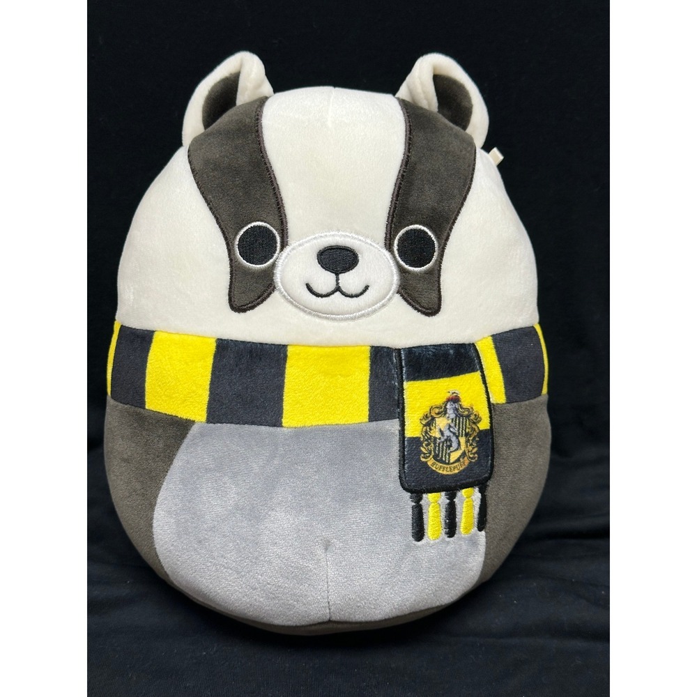 Squishmallows Harry Potter 8" Hufflepuff Badger Plush Grey White Yellow Scarf